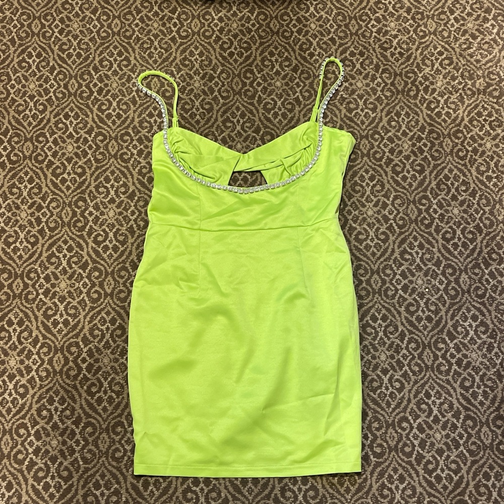 Runaway the label-serafina mini dress- lime size (s)